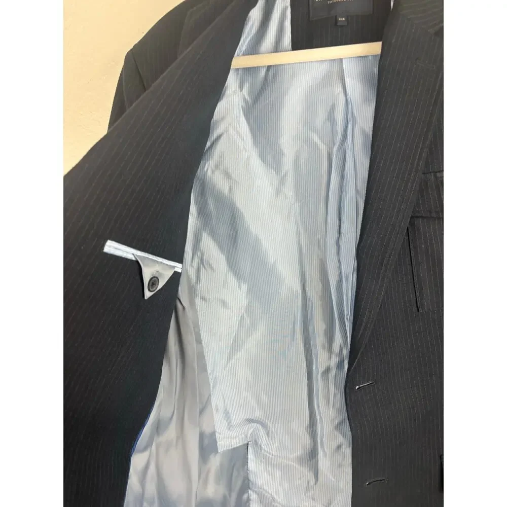 Banana Republic Tailored Fit Navy Blue Pinstripe Sport Coat Suit Jacket Size 44R